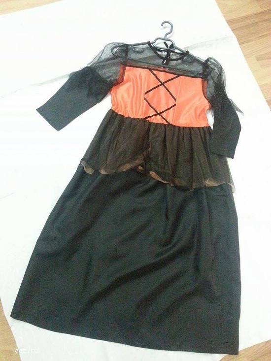 INCHIRIERI COSTUME