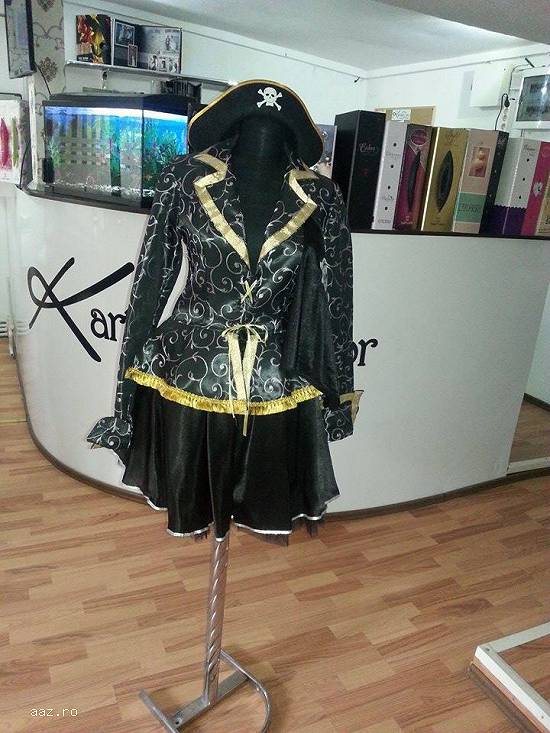 INCHIRIERI COSTUME