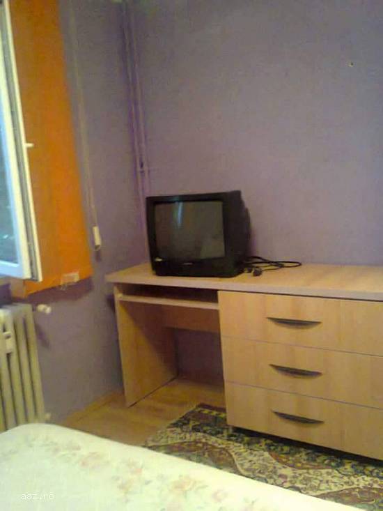 inchiriez apartament 2 camere Berceni