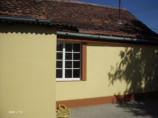 vand casa+teren 1100mp