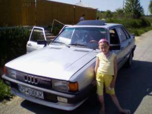 vand audi 80 vaslui0753933505pret 1000e