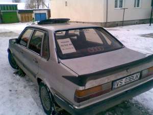 vand audi 80 vaslui0753933505pret 1000e