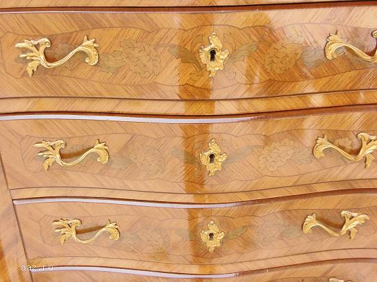 semainier lemn de trandafir louis XV, ( inaltime 128 cm,  profunzime 44 cm,  lungime 87 cm)