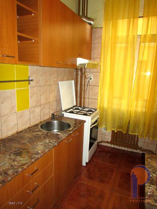 Vanzare apartament 3 camere in vila Titulescu