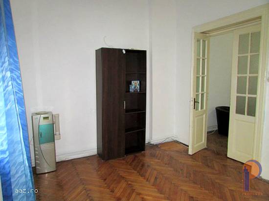 Vanzare apartament 3 camere in vila Titulescu