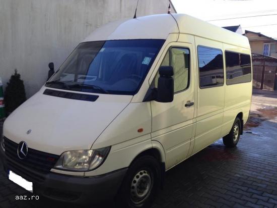 inchirieri microbuze cu microbuz Mercedes Sprinter