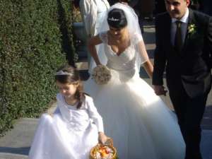vand rochie de mireasa