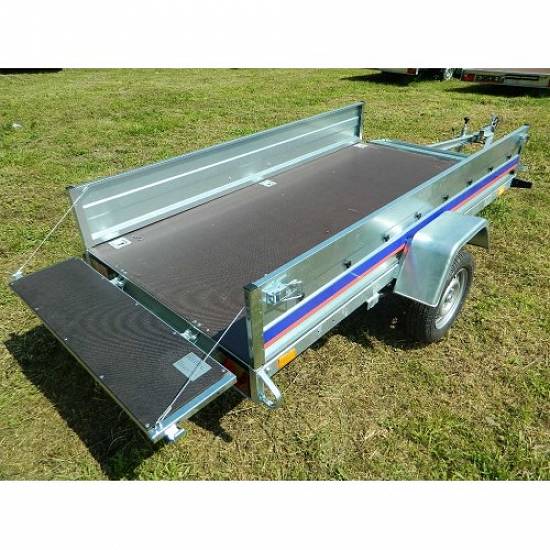 Remorca auto 750 kg Niewiadow dimensiune 262x132 (suspensie cu arcuri)