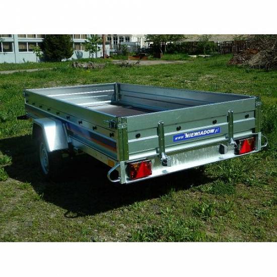 Remorca auto 750 kg Niewiadow dimensiune 304 x 150 cm ( suspensie cu foaie de arc )