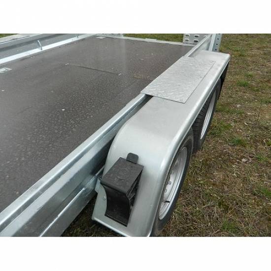 Remorca auto transport utilaje Boro 2700 kg dimensiune 305x155 cm