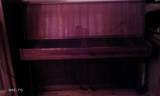 VAND PIANINA RUSEASCA
