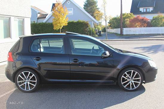 Volkswagen Golf 2.0TDI 4Motion / Highline / Webasto.