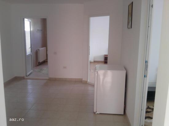 Inchiriez apartament 2 camere decomandat Vatra Dornei