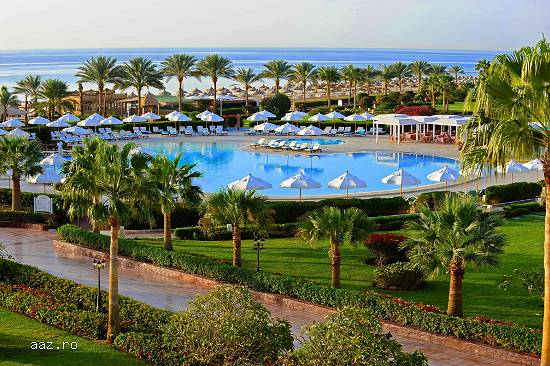 Sarbatoreste Craciunul pe plaja in SHARM EL SHEIKH