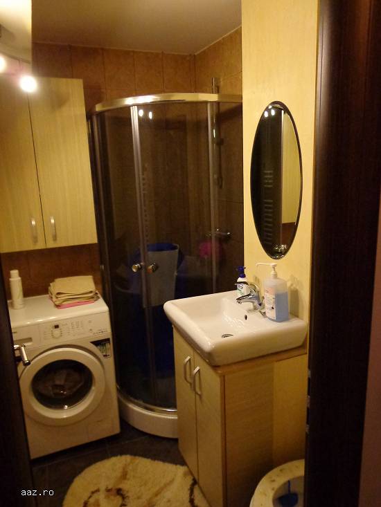 Vând apartament 2 camere complet mobilat și utilat de lux !!!