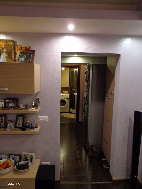 Vând apartament 2 camere complet mobilat și utilat de lux !!!
