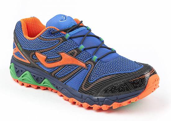 SC 11METRi SRL te imbraca in Joma !