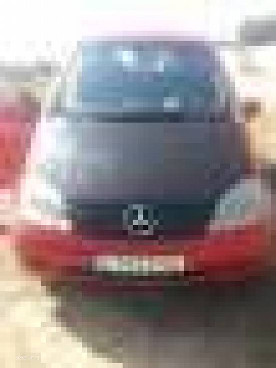 mercedez vaneo tel 0761981882