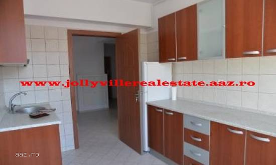 Bulevardul Decebal - vanzare apartament 2 camere
