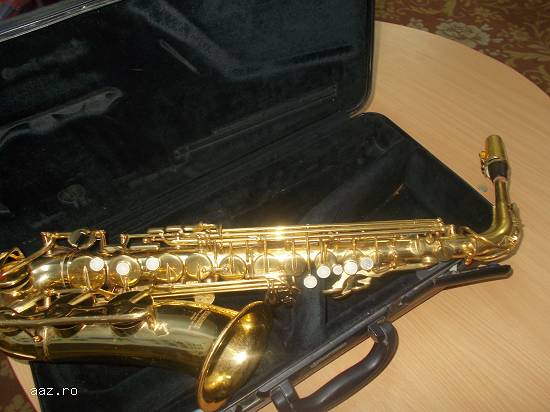 Vand saxofon YAMAHA YAS 275