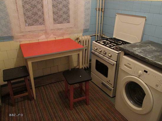Proprietar inchiriez apartament 2 camere -Ozana