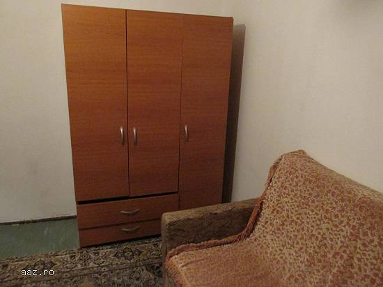 Proprietar inchiriez apartament 2 camere -Ozana