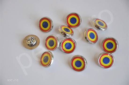 INSIGNE 1 DECEMBRIE PERSONALIZATE,  COCARDE TRICOLORE,  INSIGNE GRAVATE STEAGUL ROMANIEI