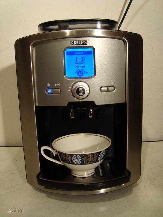Vand aparate de cafea profesionale