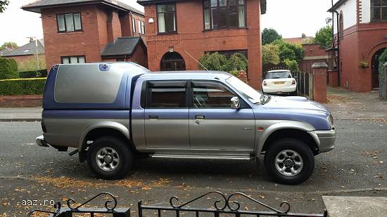 Mitsubishi l200 autoutilitara cabina dubla