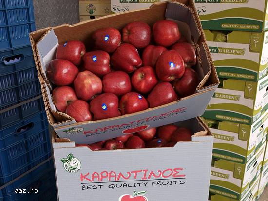 Fructe proaspete Grecia
