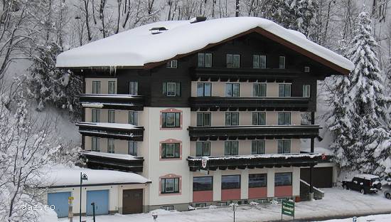 Austria - Petrece Vacanta Copiilor la Ski !