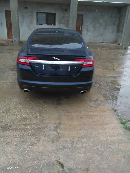 Dezmembrez jaguar xf 3.0d ajv6d 306dt 275 cai