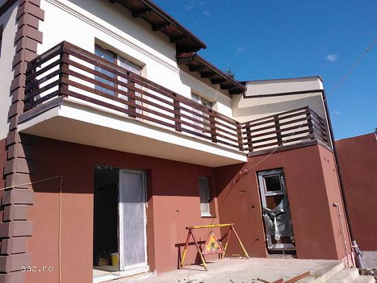 Executam balustrada din lemn la comanda