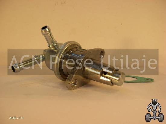 Pompa de alimentare motorina Kubota V220