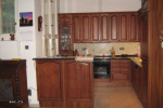 La Budapesta,  în Gellérthegy plat de vânzare