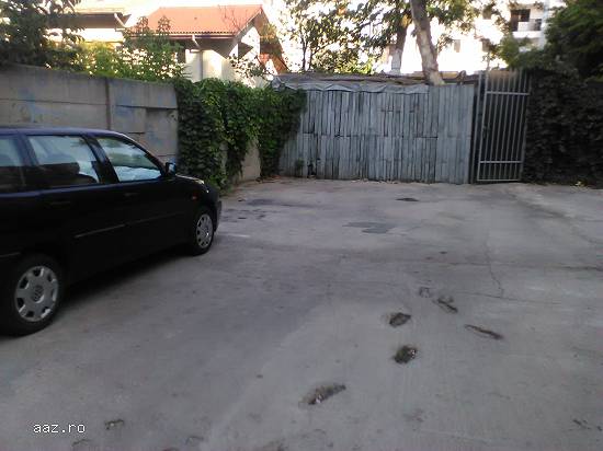 Proprietar 300mp cu casa demolabila si utiltati Militari-Gorjului