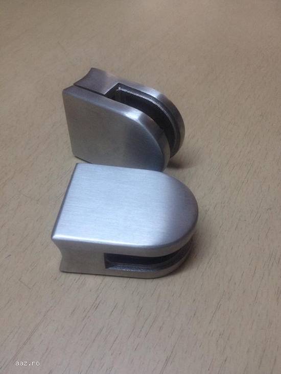 Depozit in Timisoara avem pe stoc cleme din inox pentru prinderea sticlei de balustrada