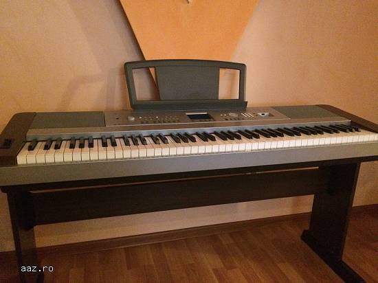 Yamaha DGX-640