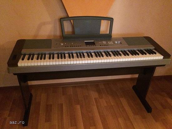 Yamaha DGX-640