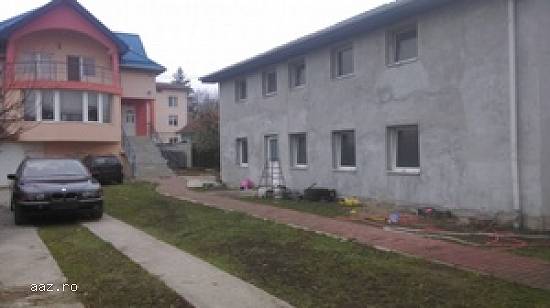 vand vila si spatiu comercial pe 1000 m patrati