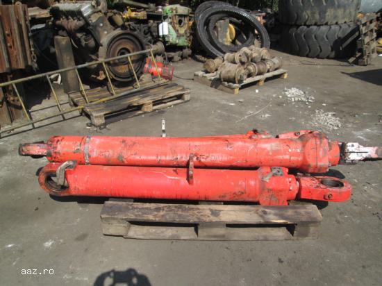 Cilindrii de excavator O&K RH6 PMS