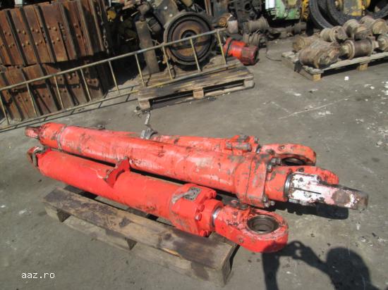 Cilindrii de excavator O&K RH6 PMS