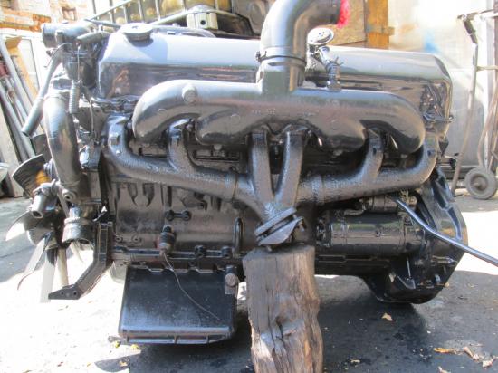 Motor Ford 6 pistoane fara Turbo