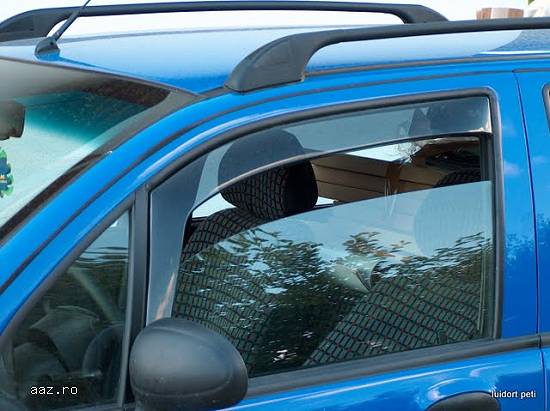 Vand accesorii auto