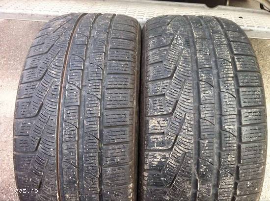 Set anvelope iarna PIRELLI 245 40 R18 97H dot 4510 made in germany.