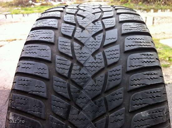 Anvelope iarna GOODYEAR 235 55 R17 103V dot 2811 made in germany.