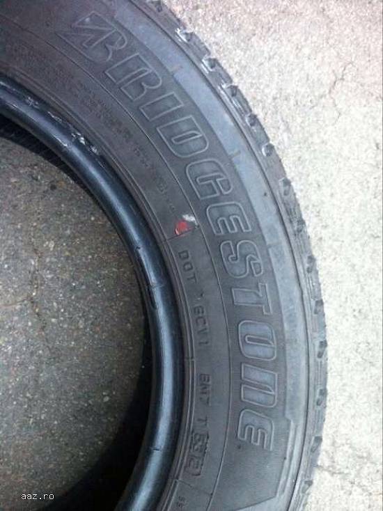 Anvelope vara BRIDGESTONE 215 60 R16C dot 5312 made in spain.