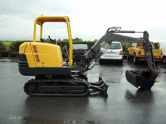 Mini excavator Volvo EC25
