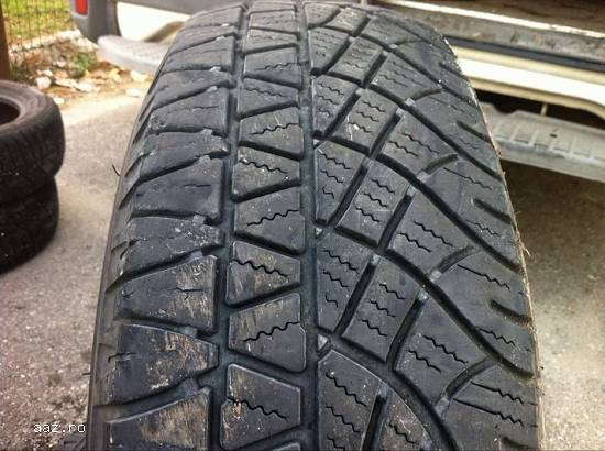 Set anvelope iarna MICHELIN 215 70 R16 100T dot 3910 made in france.