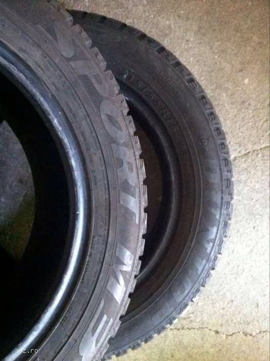 Anvelope iarna DUNLOP 215 55 R16 93H dot 2608 made in germany.